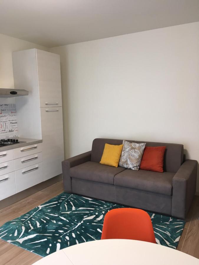 Residenza Elena Daire Rimini Dış mekan fotoğraf