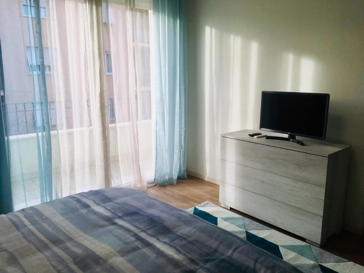 Residenza Elena Daire Rimini Dış mekan fotoğraf